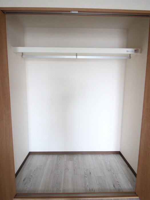 物件内観写真14　(収納)