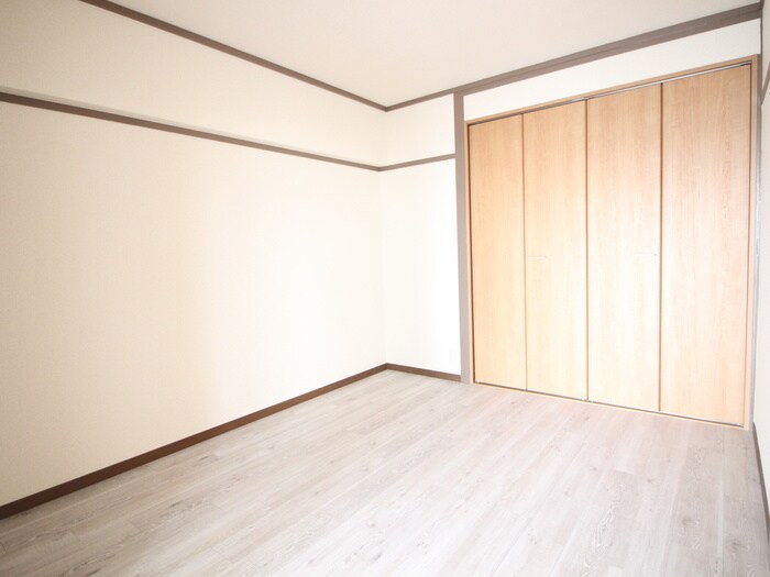 物件内観写真15　(居室)