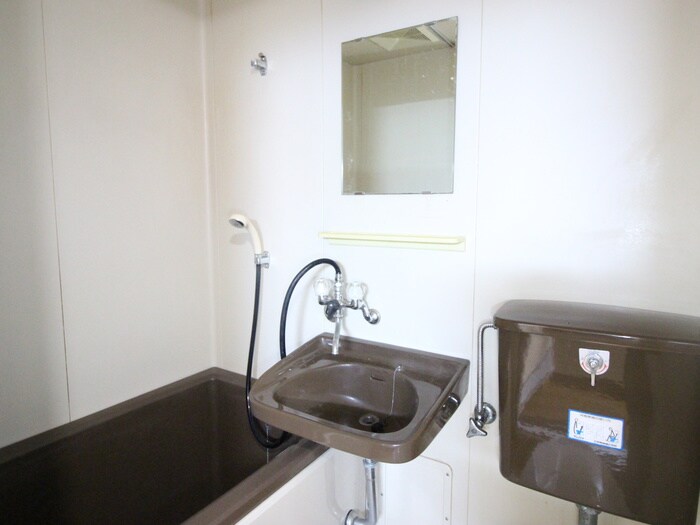 物件内観写真13　(洗面)