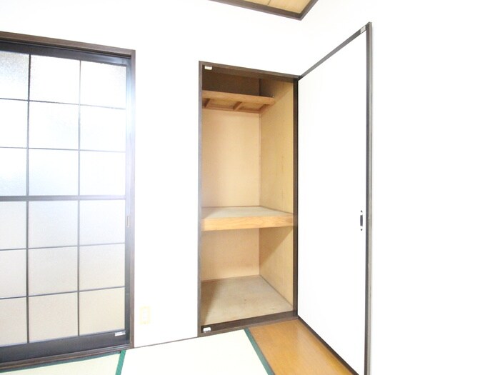 物件内観写真15　(収納)