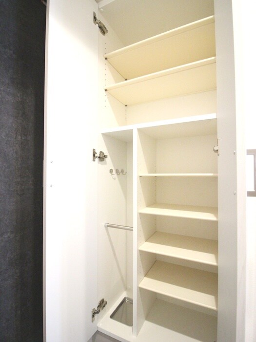 物件内観写真17　(靴箱)