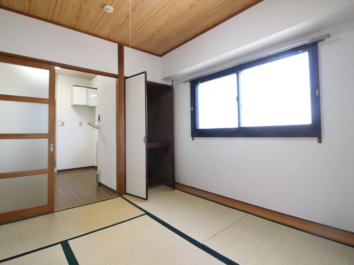 物件内観写真7　(居室)