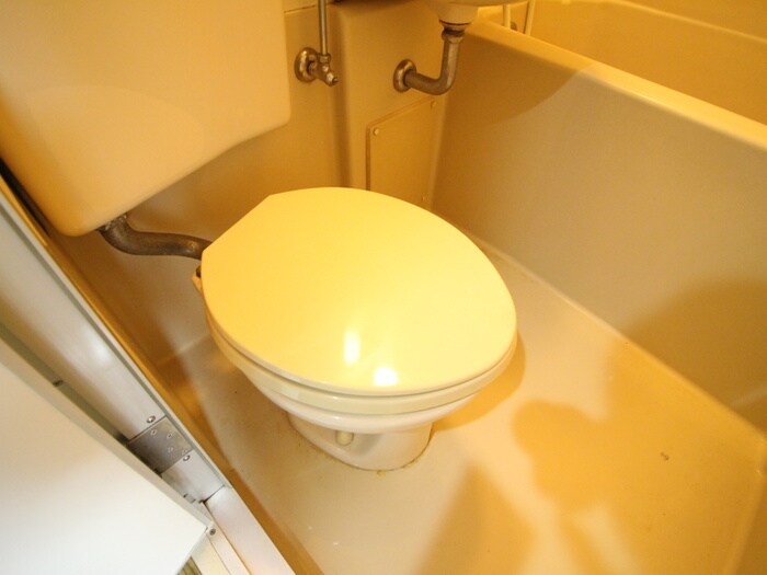 物件内観写真14　(トイレ)