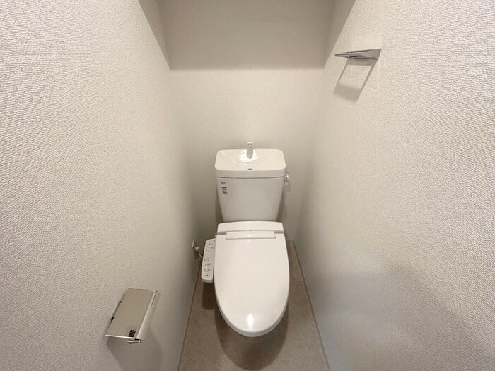 物件内観写真11　(トイレ)