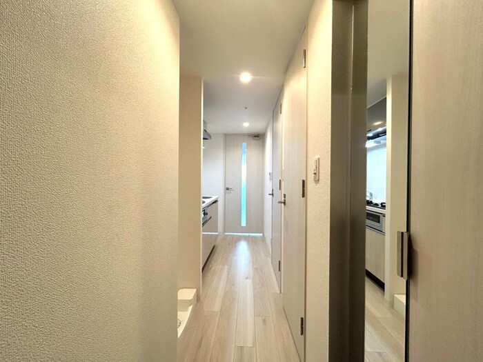 物件内観写真16　(廊下)