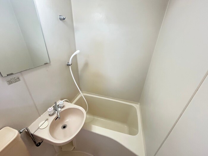 物件内観写真10　(バス／シャワールーム等)