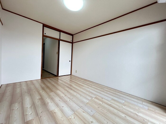 物件内観写真17　(居室)