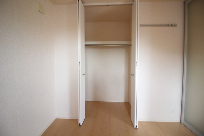 物件内観写真10　(収納)