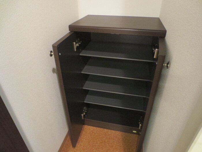 物件内観写真14　(靴箱)