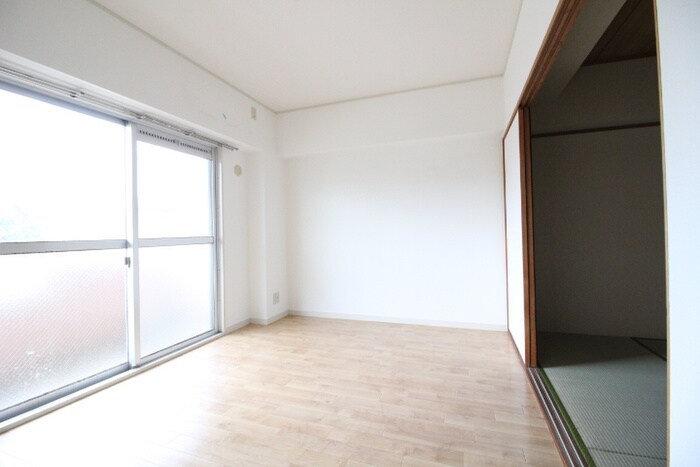 物件内観写真18　(居室)