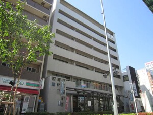 アートビル外観写真