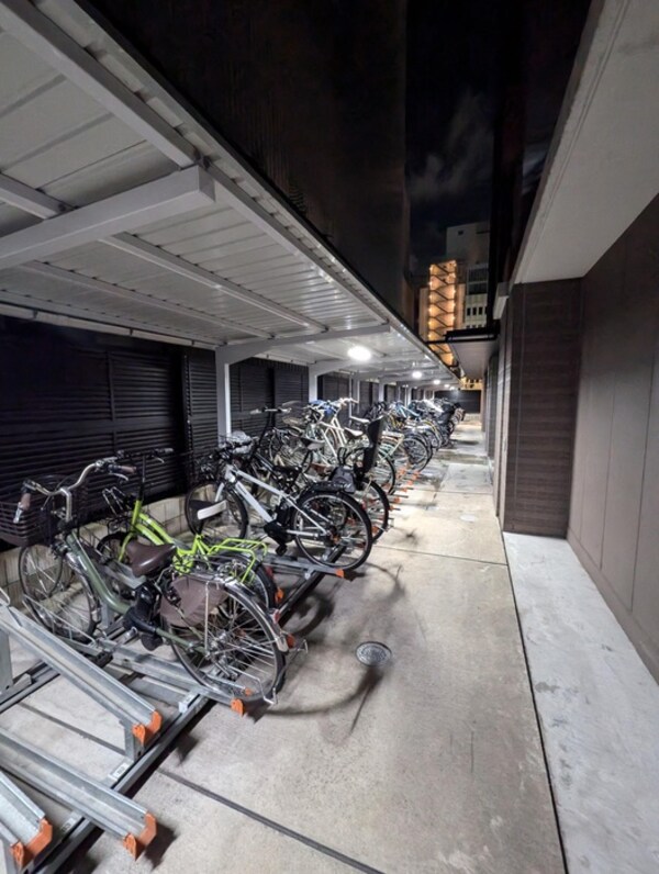 駐輪場