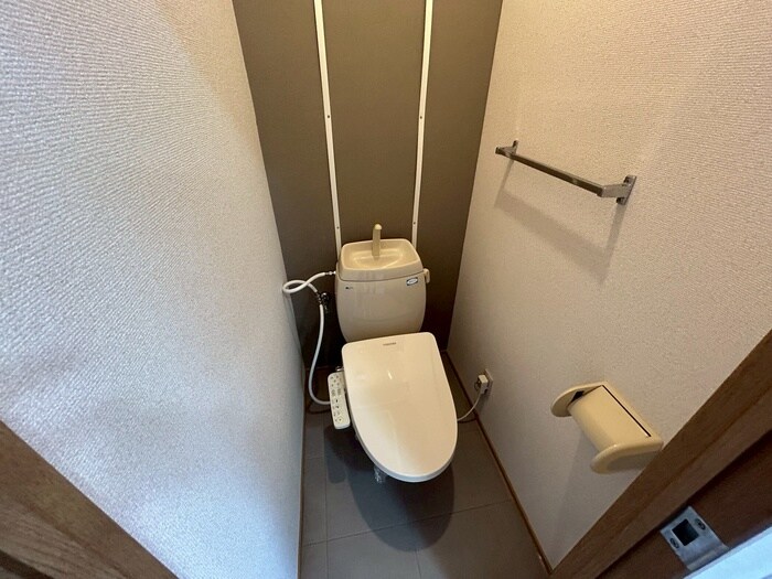 物件内観写真9　(トイレ)