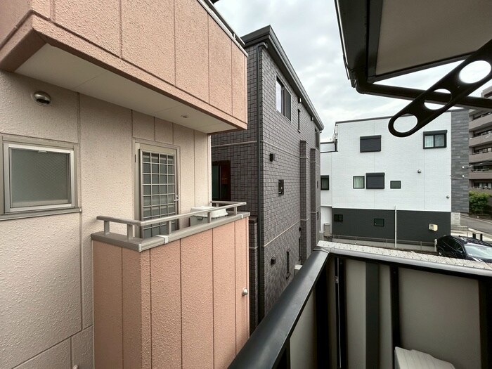 物件内観写真14　(室内からの展望)