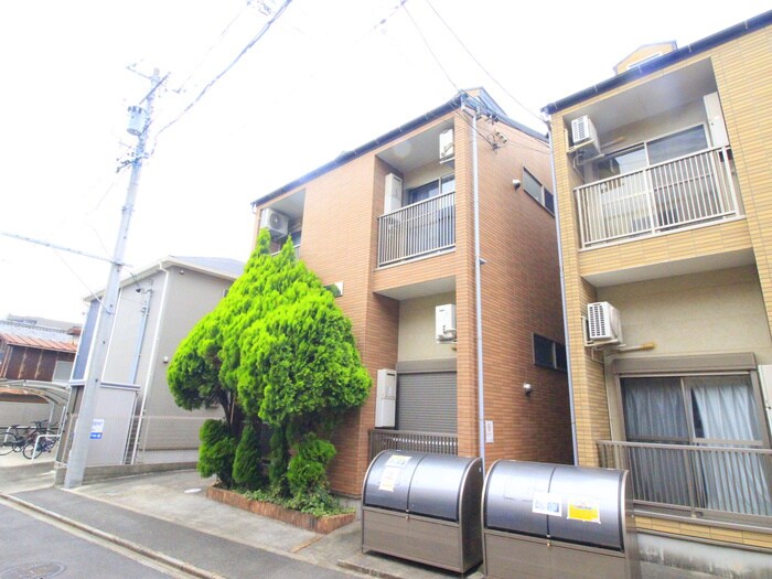 物件外観写真1　(外観写真)