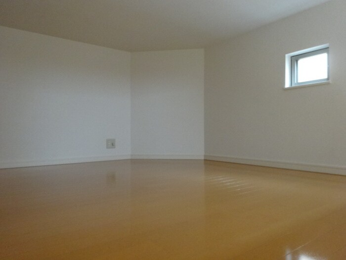 物件内観写真12　(ロフト)