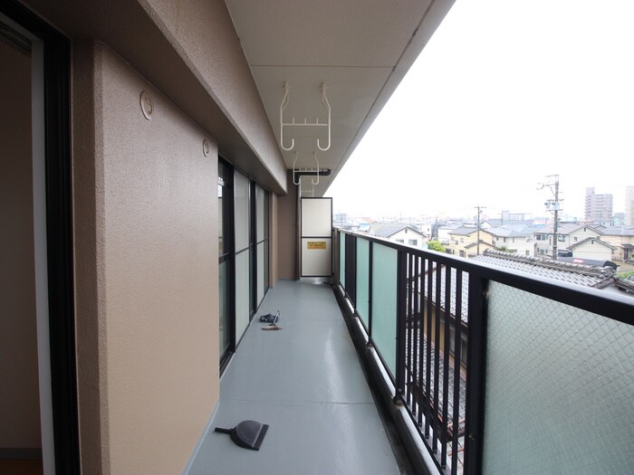 物件内観写真15　(ベランダ・バルコニー)