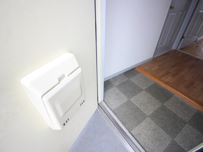 物件内観写真22　(玄関)