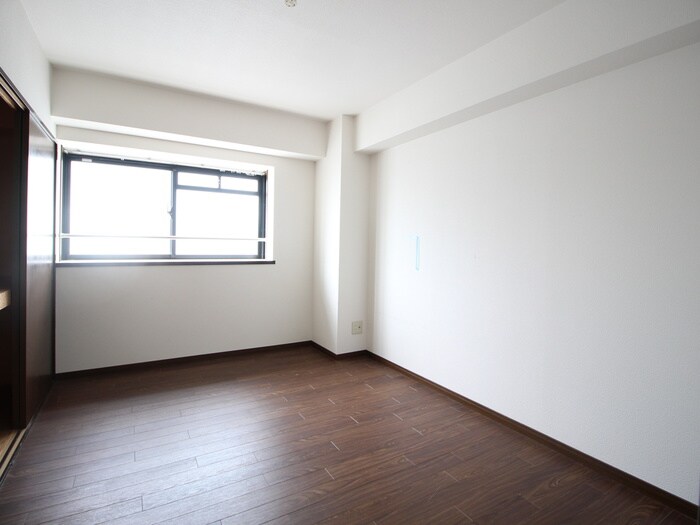 物件内観写真14　(居室)