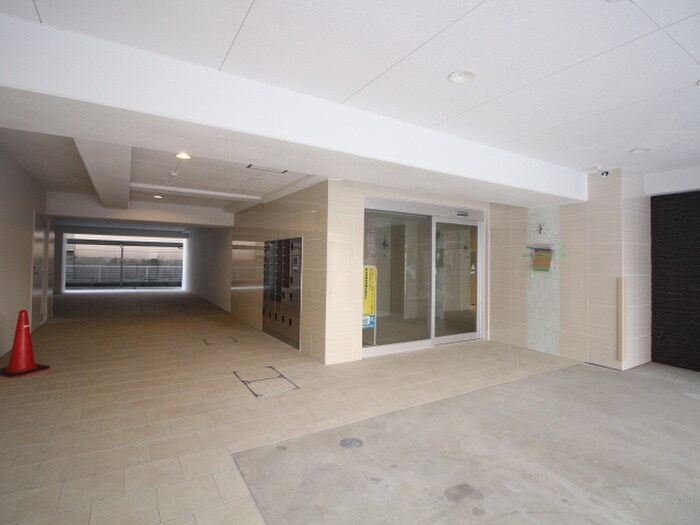 物件外観写真6　(駐輪場)