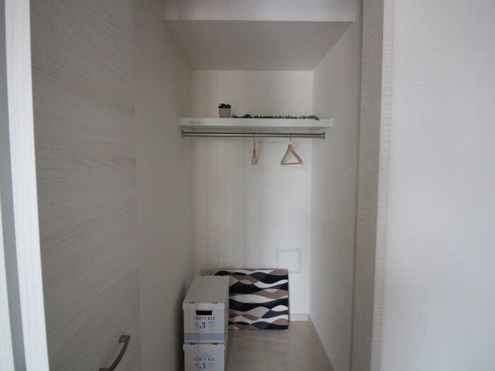 物件内観写真11　(収納)