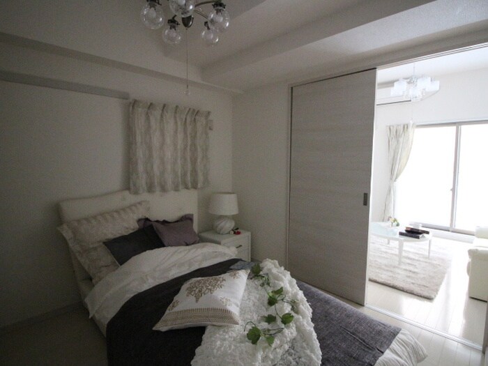 物件内観写真12　(居室)