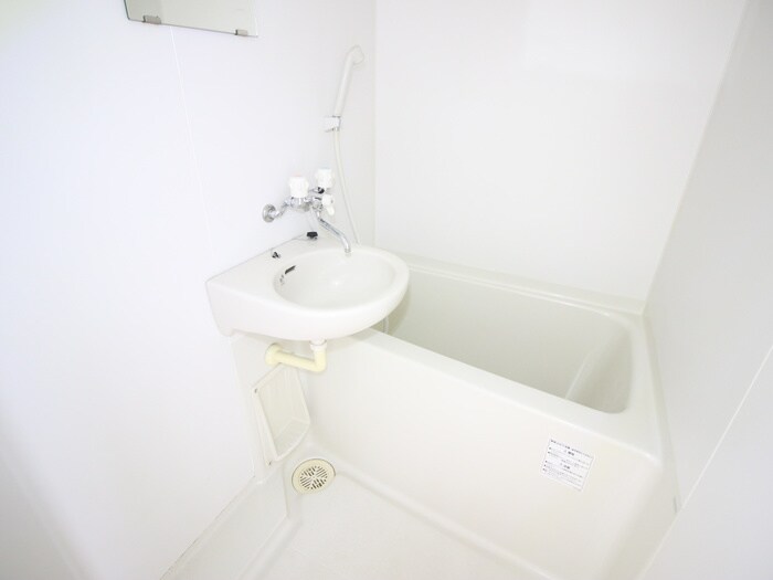 物件内観写真13　(バス／シャワールーム等)