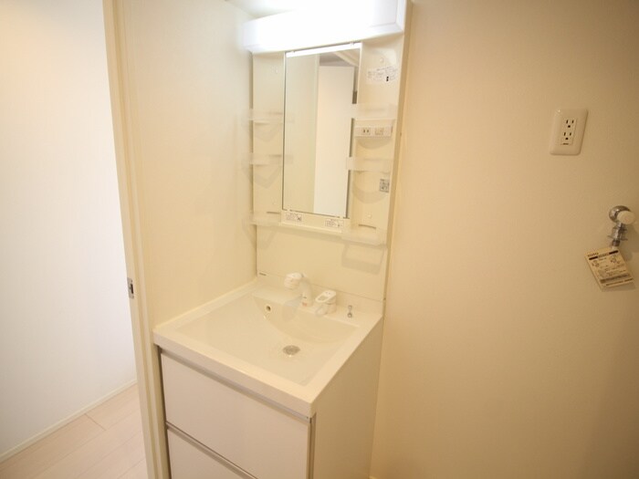 物件内観写真11　(洗面)