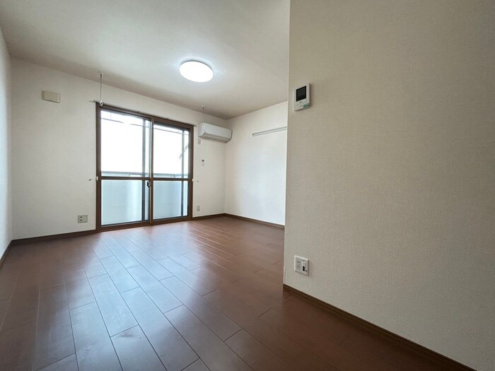 物件内観写真18　(居室)