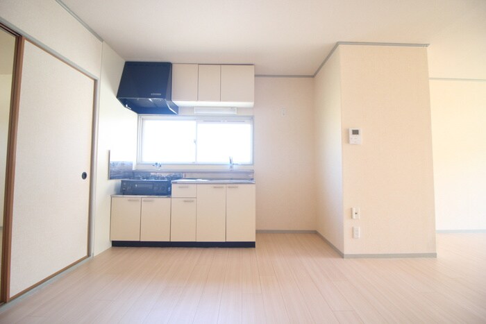 物件内観写真12　(内観写真)