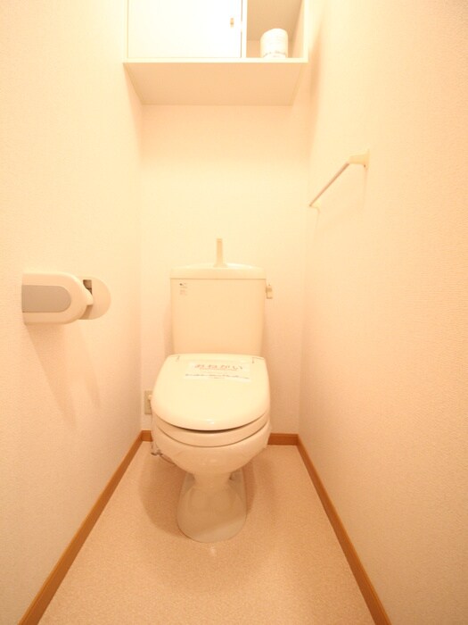 物件内観写真14　(トイレ)