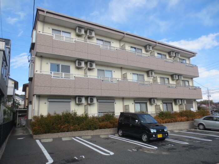 物件外観写真6　(外観写真)