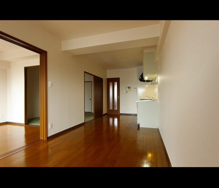 物件内観写真7　(居室)