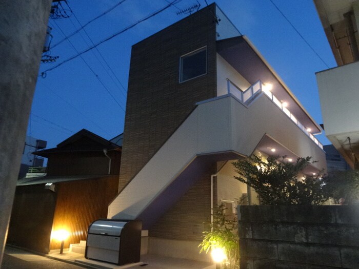 物件外観写真2　(外観写真)