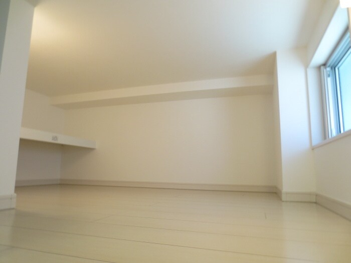 物件内観写真8　(ロフト)