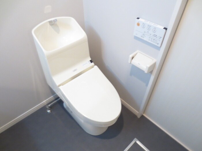 物件内観写真13　(トイレ)