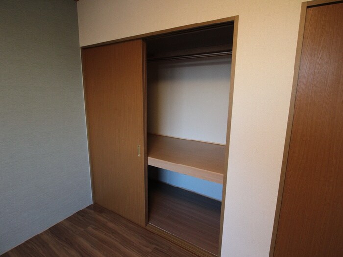 物件内観写真9　(収納)
