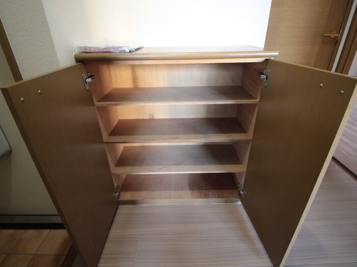 物件内観写真18　(靴箱)