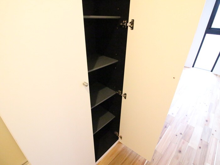 物件内観写真11　(靴箱)