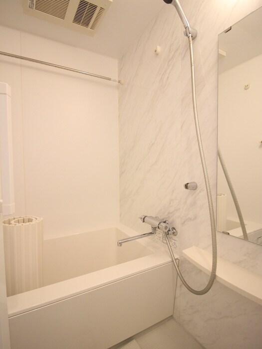 物件内観写真11　(バス／シャワールーム等)