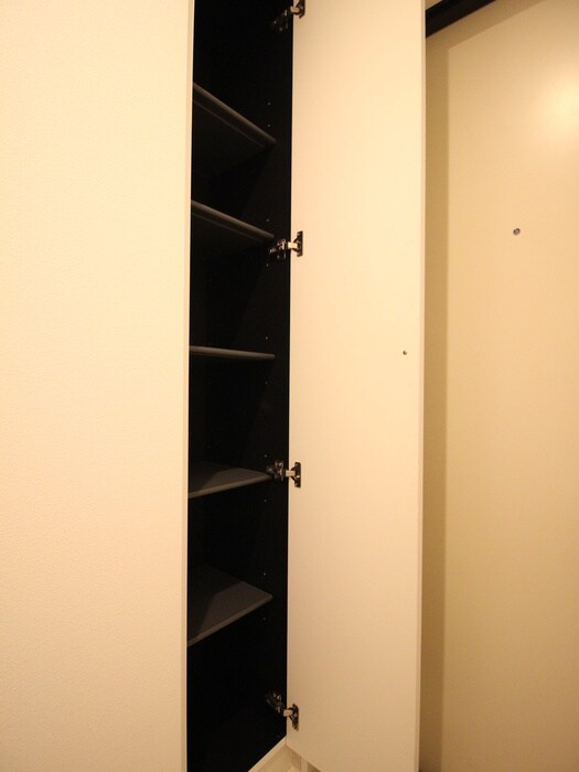 物件内観写真17　(靴箱)