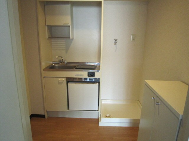 物件内観写真7　(玄関)