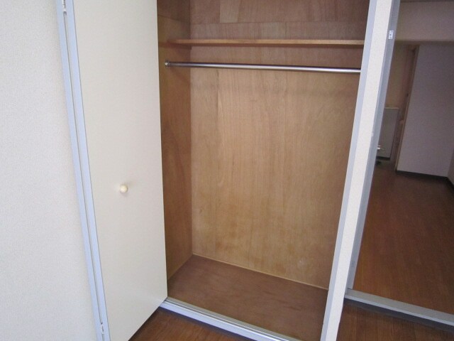 物件内観写真14　(収納)