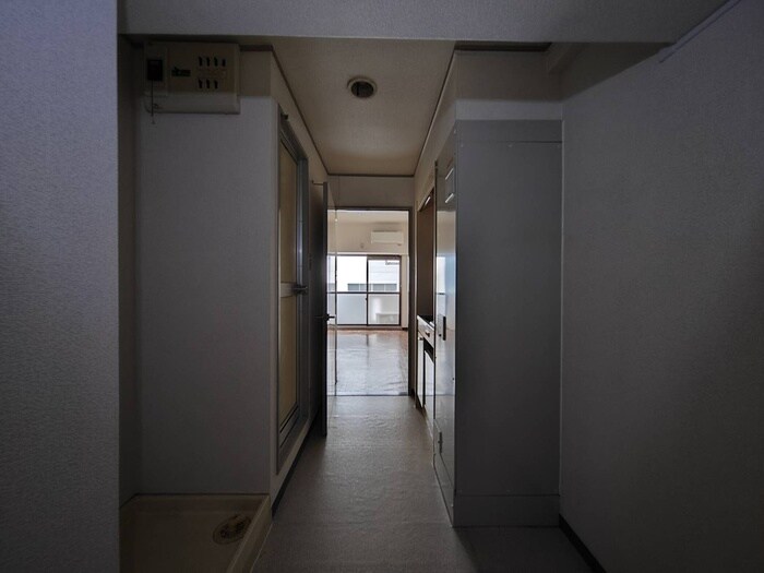 物件内観写真18　(廊下)