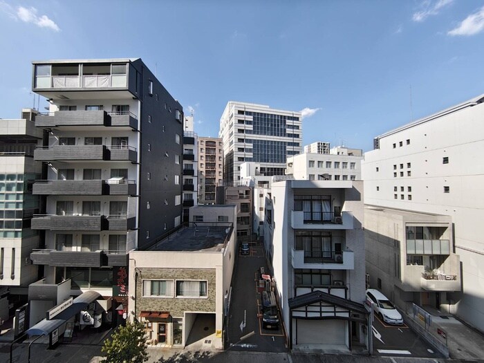 物件内観写真19　(室内からの展望)