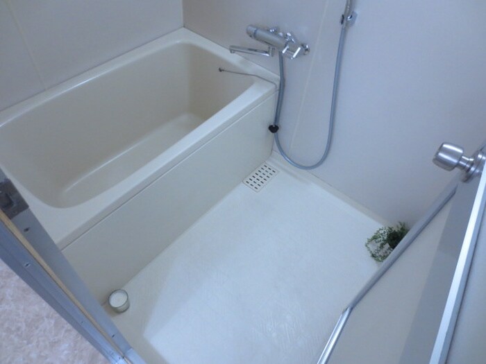 物件内観写真13　(バス／シャワールーム等)