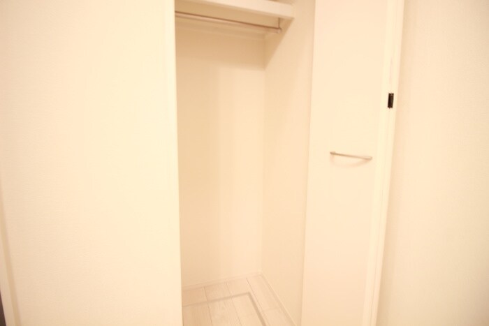 物件内観写真10　(収納)