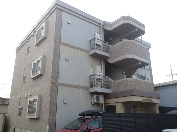 物件外観写真3　(外観写真)