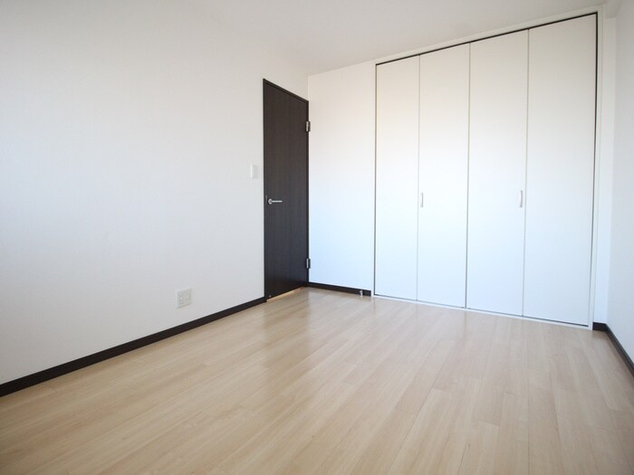 物件内観写真15　(居室)