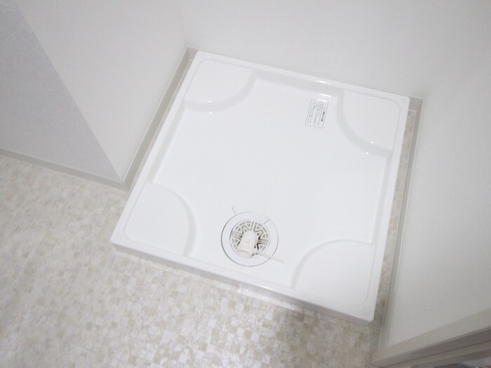 物件内観写真9　(洗濯機置場)